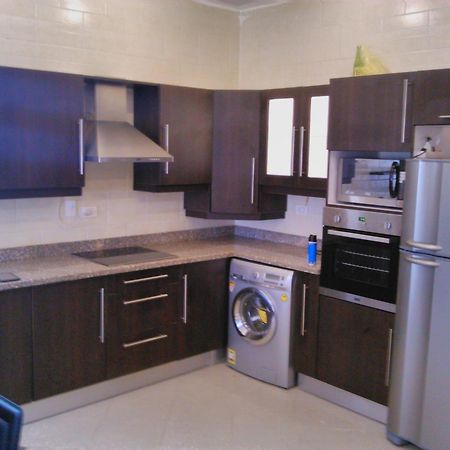 Three-Bedroom Apartment At Louly Beach Resort アインソフナ エクステリア 写真