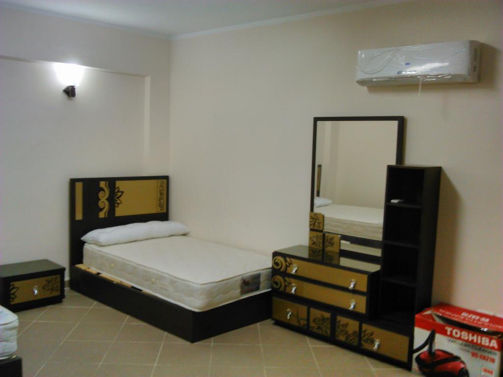 Three-Bedroom Apartment At Louly Beach Resort アインソフナ 部屋 写真