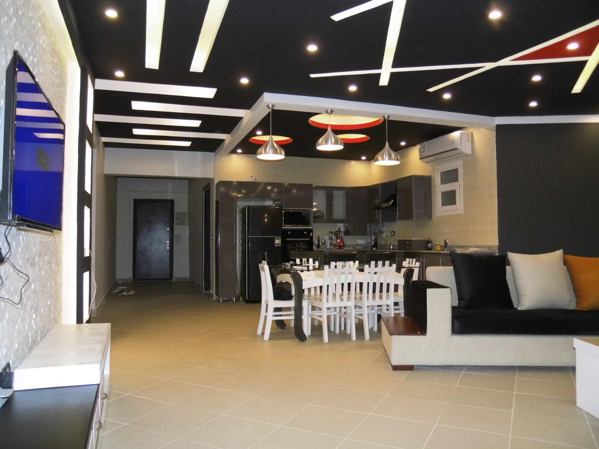 Three-Bedroom Apartment At Louly Beach Resort アインソフナ エクステリア 写真